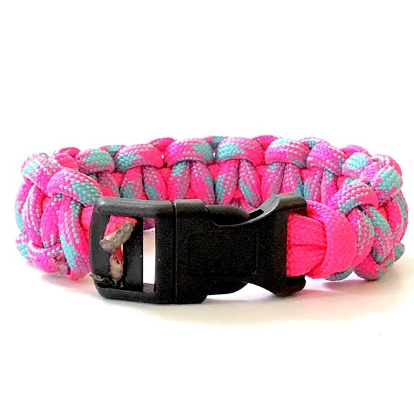 PARACORD SURVIVAL BRACELET in Pink & Blue - Picture 2 of 3